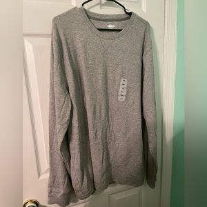 Gray long sleeved thermal. Never worn - NWT